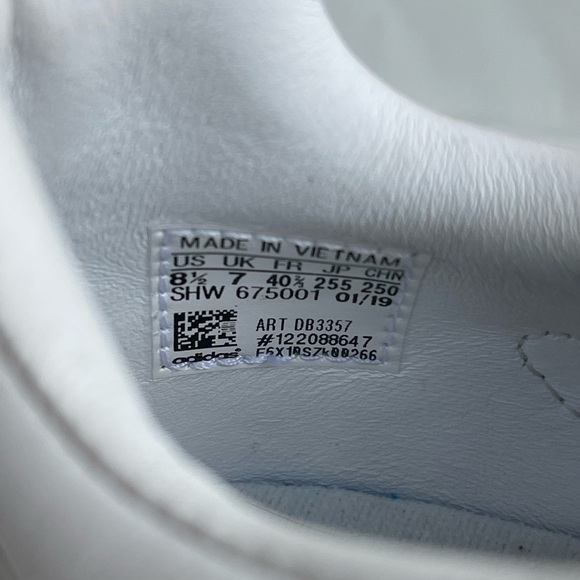 Adidas Falcon size US 8.5 white perforated leather DB3357 men’s - Picture 4 of 9